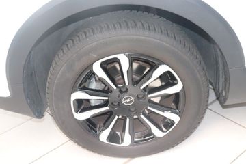 Fotografie 5 des Opel Crossland (X) Crossland 1.2 Elegance Paket