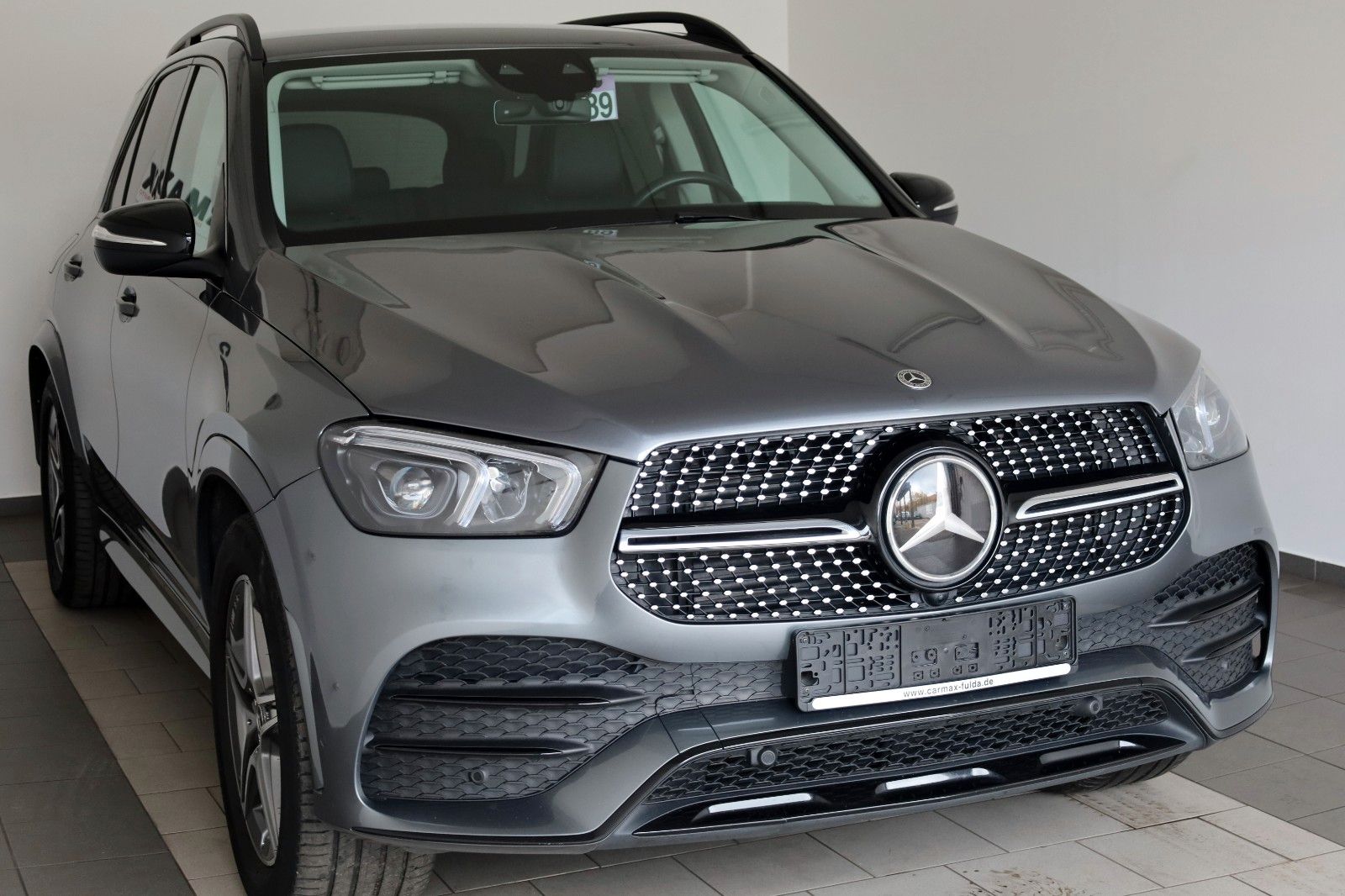 Fahrzeugabbildung Mercedes-Benz GLE 350e 4M AMG Line Leder,Navi,Park/Night-P,AHK