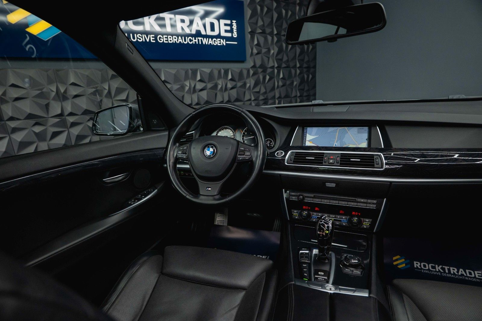 Fahrzeugabbildung BMW 550i xDrive Gran Turismo M-Sport *Pano*ACC*HU*