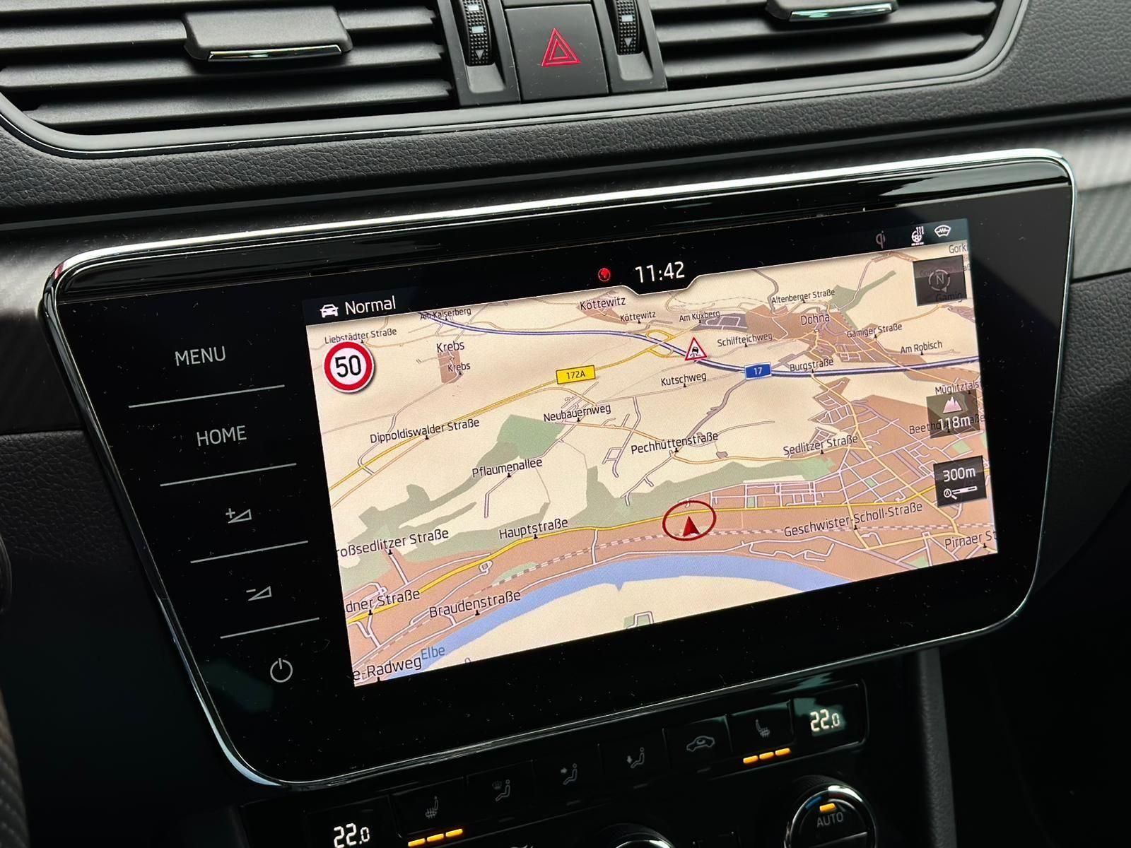 SKODA Superb 2.0TSI SPORTLINE 4x4* LED#4xSHZ#LH#FH#SH - Image 13