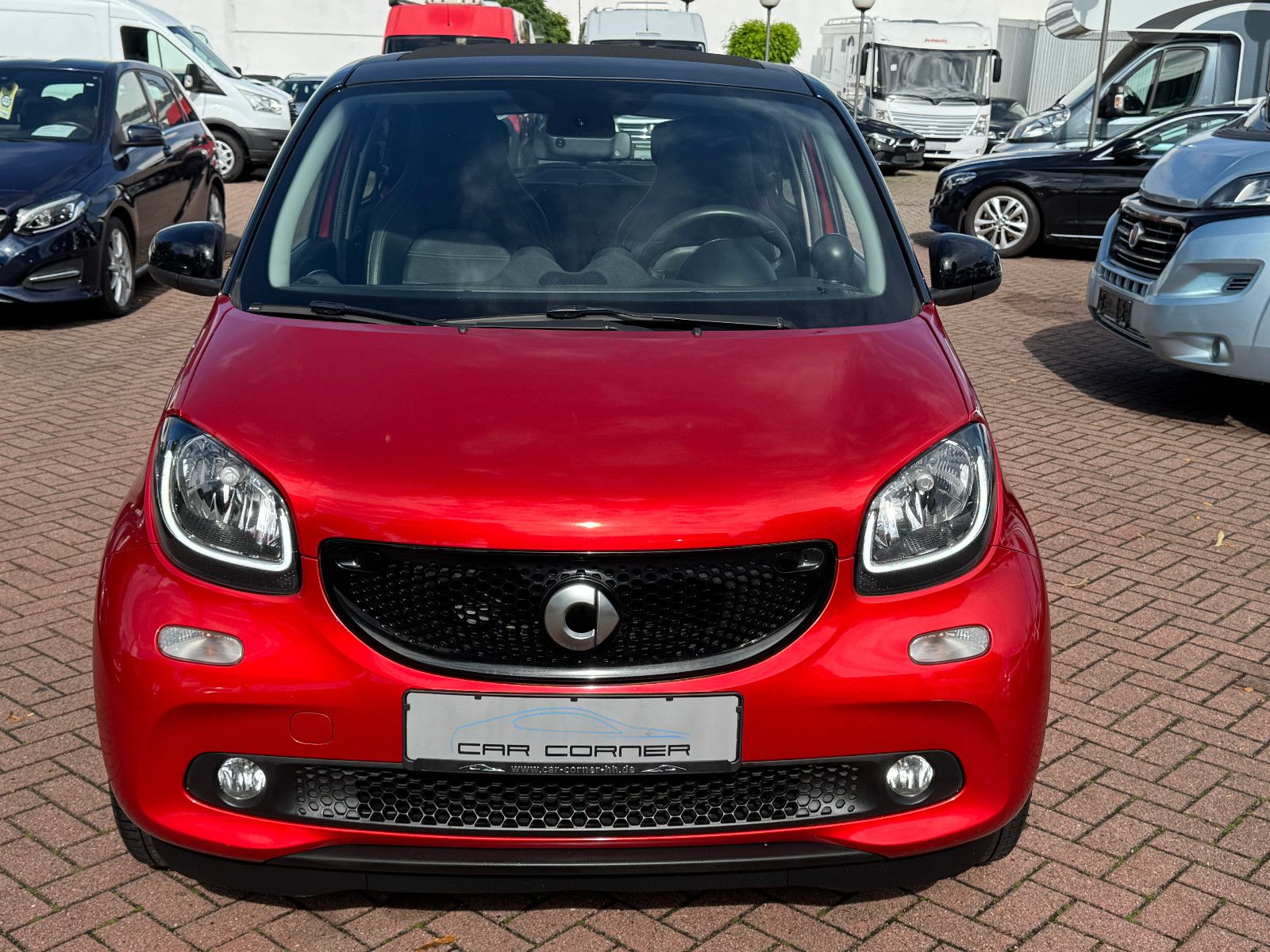 Fahrzeugabbildung Smart ForFour 66KW PRIME EXCLUSIVE PANO NAVI LED VOLL