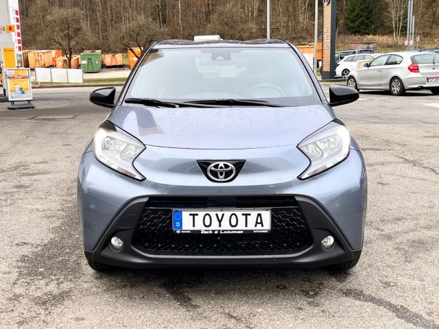 Aygo X Team D Apple Carplay Andoid Auto