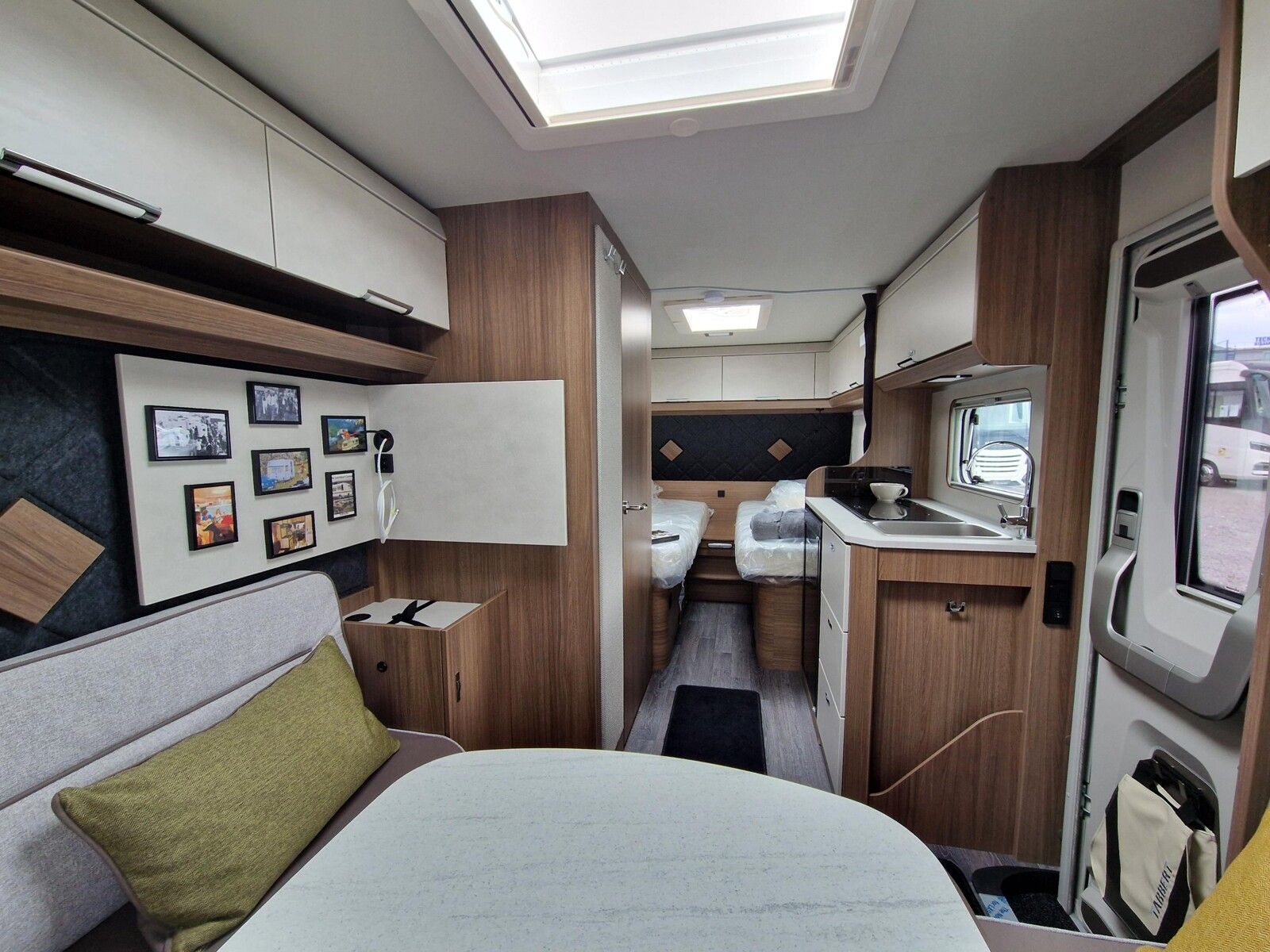 Fahrzeugabbildung Tabbert Cazadora 460 E 2.3