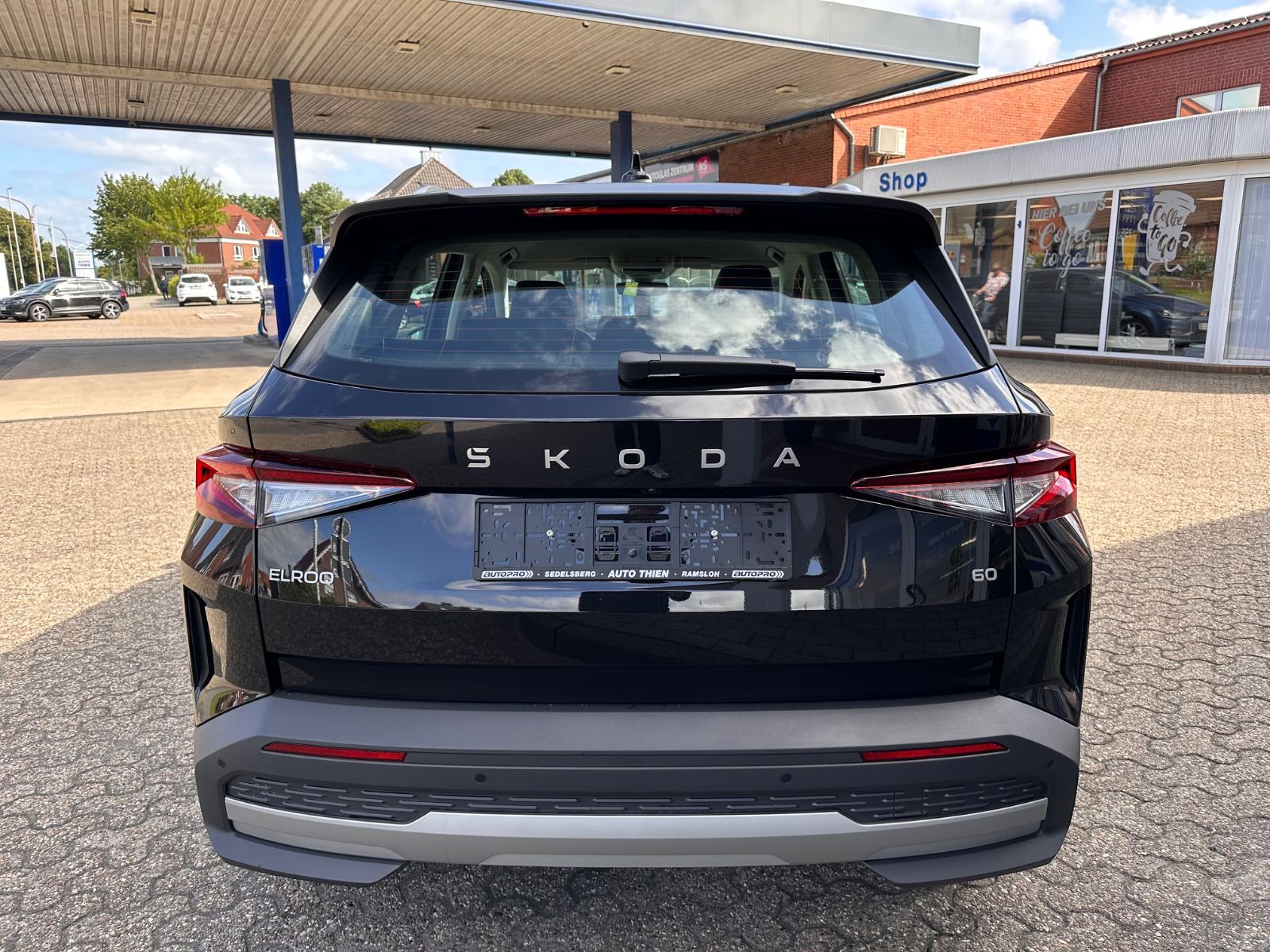 Fahrzeugabbildung SKODA Elroq 60 Loft AHK/ACC/Navi/LED/RFK/PDC/APP