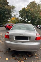 Audi A4 Lim 2.0 *Automatik* *3. Hand* *Klimaaut* - Audi A4 aus 2005: 3.2
