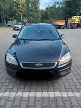 Ford Fokus Konbi - Ford Focus aus 2007 mit Diesel-Antrieb