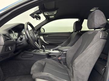 صورة 8 لـ 2020 BMW M240I