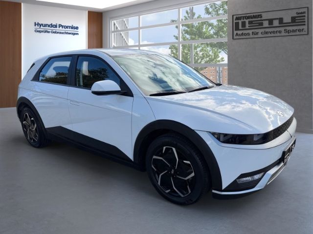 Fahrzeugabbildung Hyundai IONIQ 5 Basis Elektro +KLIMA+NAVI+PDC+RFK+RADIO+