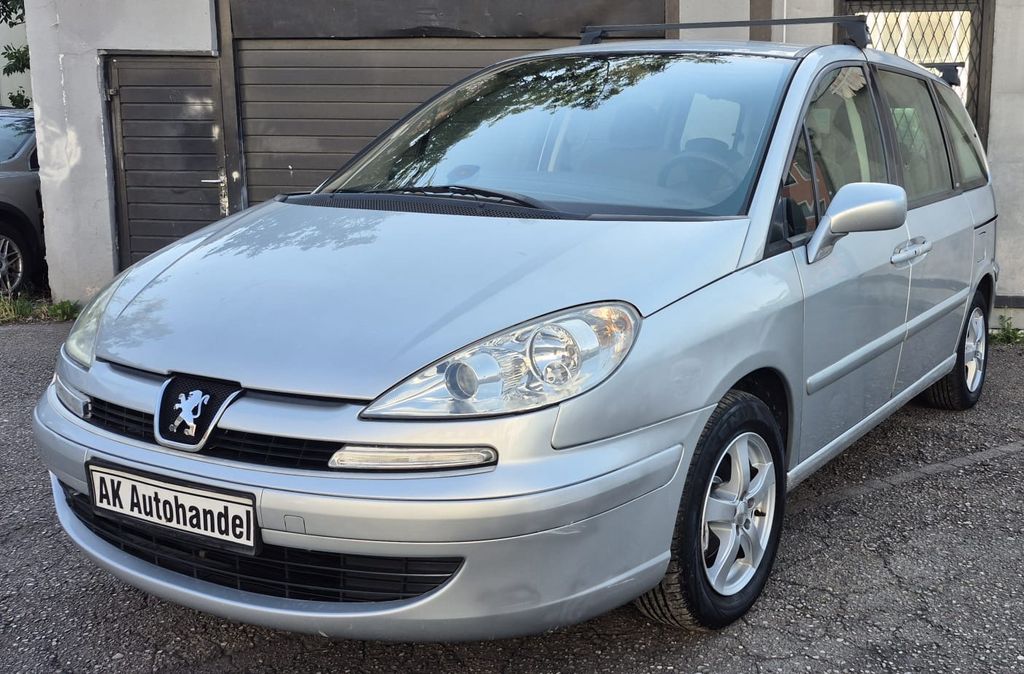 Peugeot 807