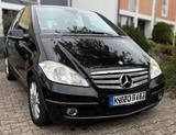 Mercedes-Benz A 160 AVANTGARDE BlueEFFICIENCY - TÜV NEU -  - Mercedes-Benz A 160 in Leverkusen