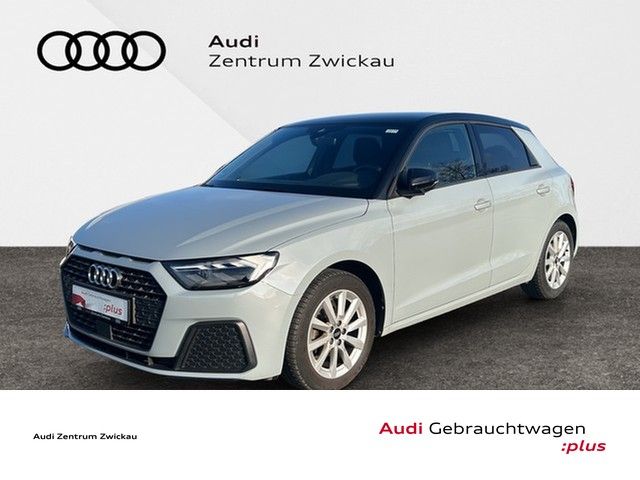 Audi A1 Sportback 25TFSI Basis LED Scheinwerfer, Sitz