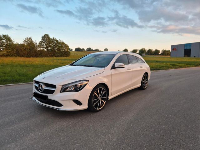 MERCEDES-BENZ CLA 250 Shooting Brake