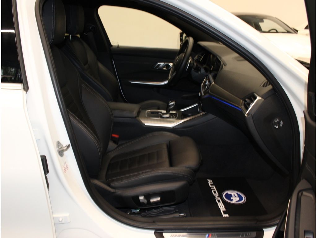 Fahrzeugabbildung BMW 320 i M Sport 2. Hand*HUD*Laser*Komfortzugang