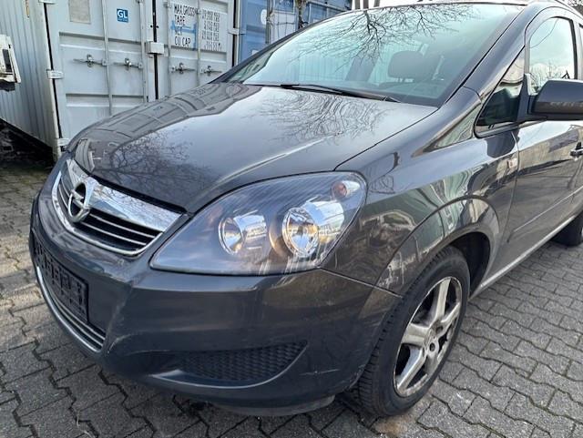 Opel Zafira B Family