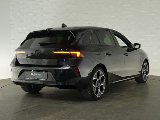 Astra L LIM GS AT+AHK+LED MATRIX+NAVI+360 GRAD K