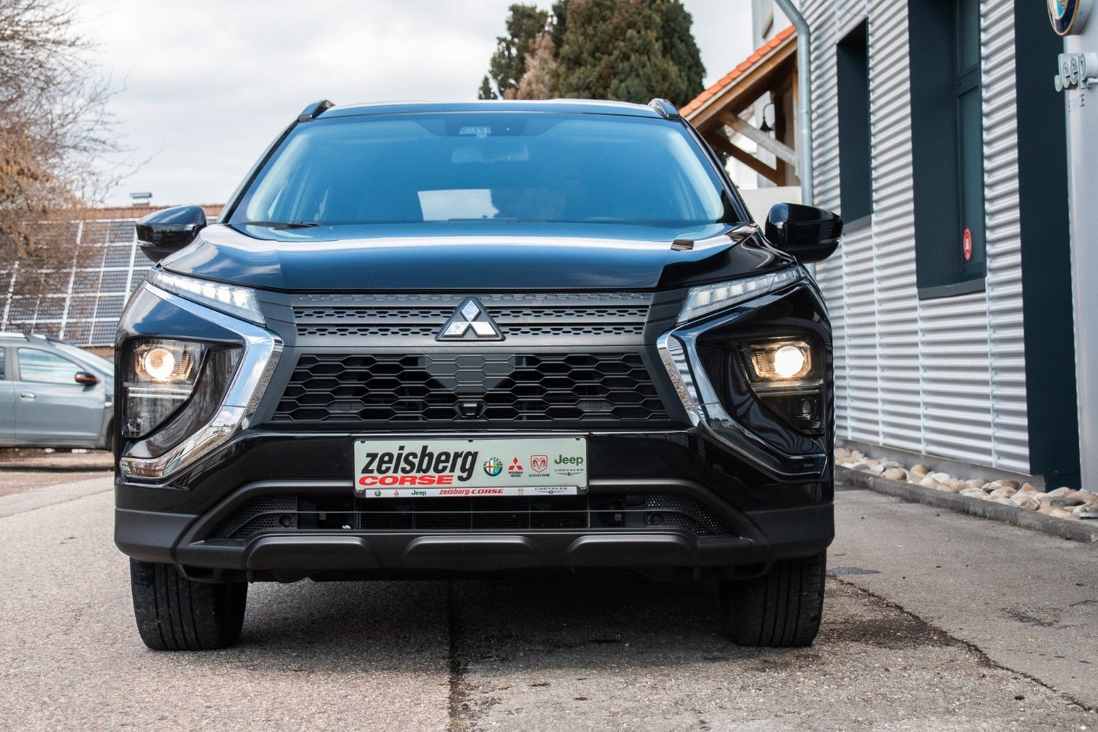 Fahrzeugabbildung Mitsubishi Eclipse Cross 2.4l Basis PHEV 4WD Temp.Tel.