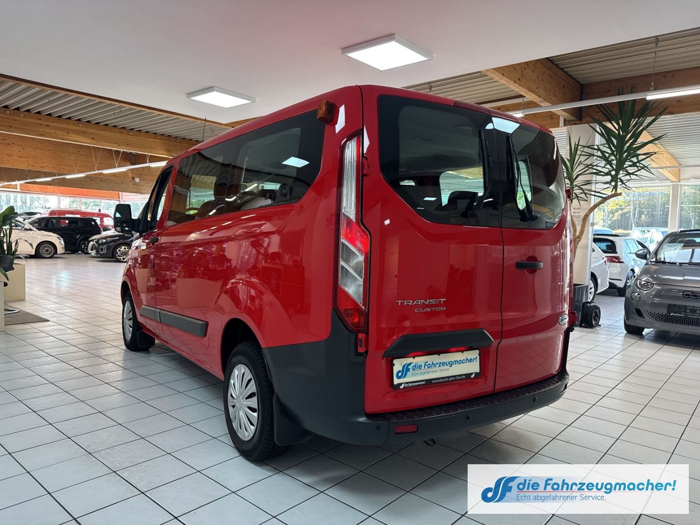 Fahrzeugabbildung Ford Transit Custom Tourneo 310 L1 Trend Temp *8472