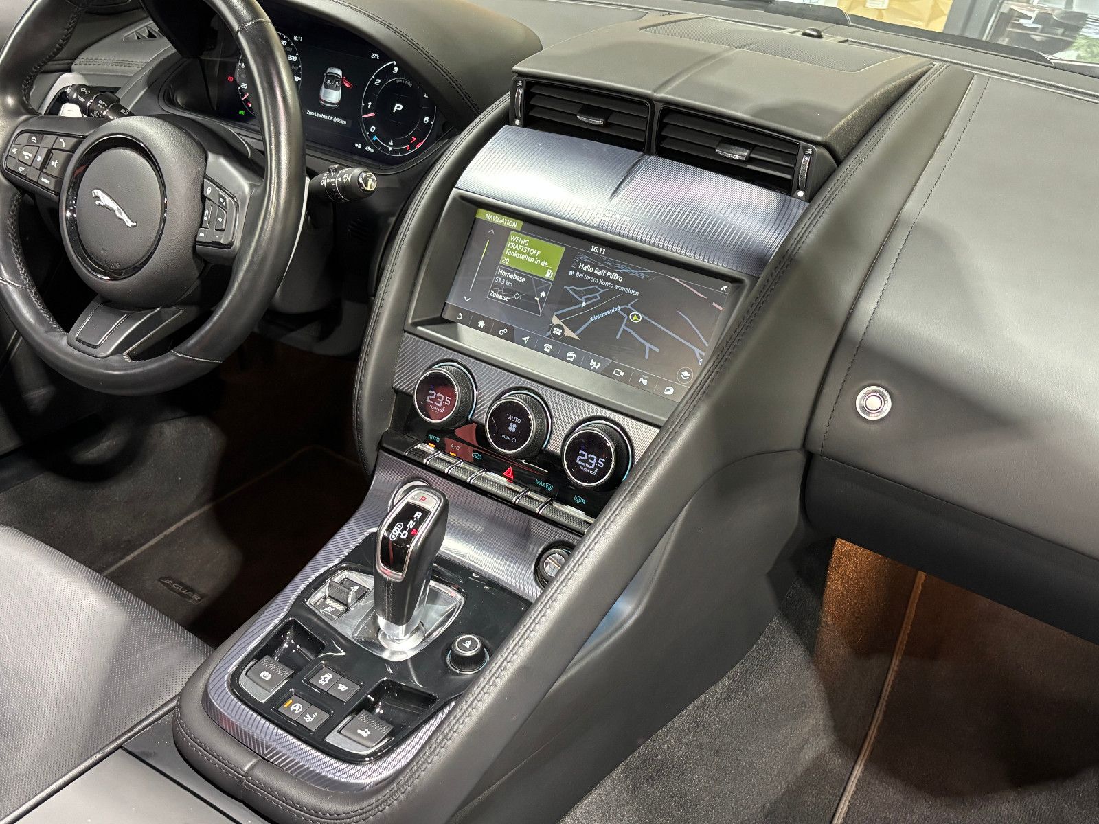 Fahrzeugabbildung Jaguar F-TYPE Cabriolet**SOUND**NAVI**KAMERA**APPLE**