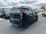 Renault Kangoo 1.5 dCi FAP Luxe Klimaautomatik Pano 2.Sc - gebrauchte Renault Kangoo aus dem Jahr 2011
