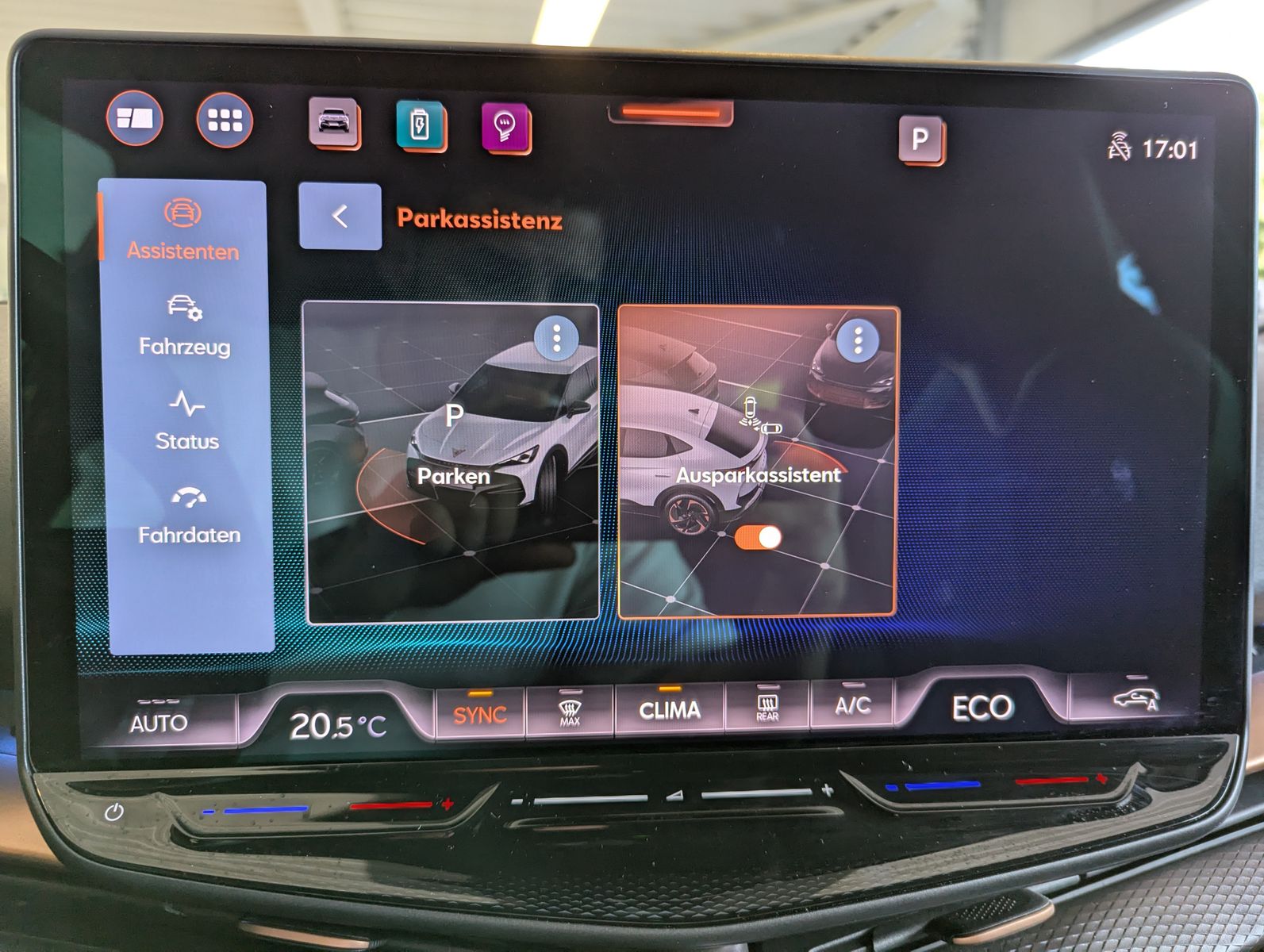 CUPRA Tavascan 210 kW Endura Drive-Pack 82kwh Navi-15" - Image 26