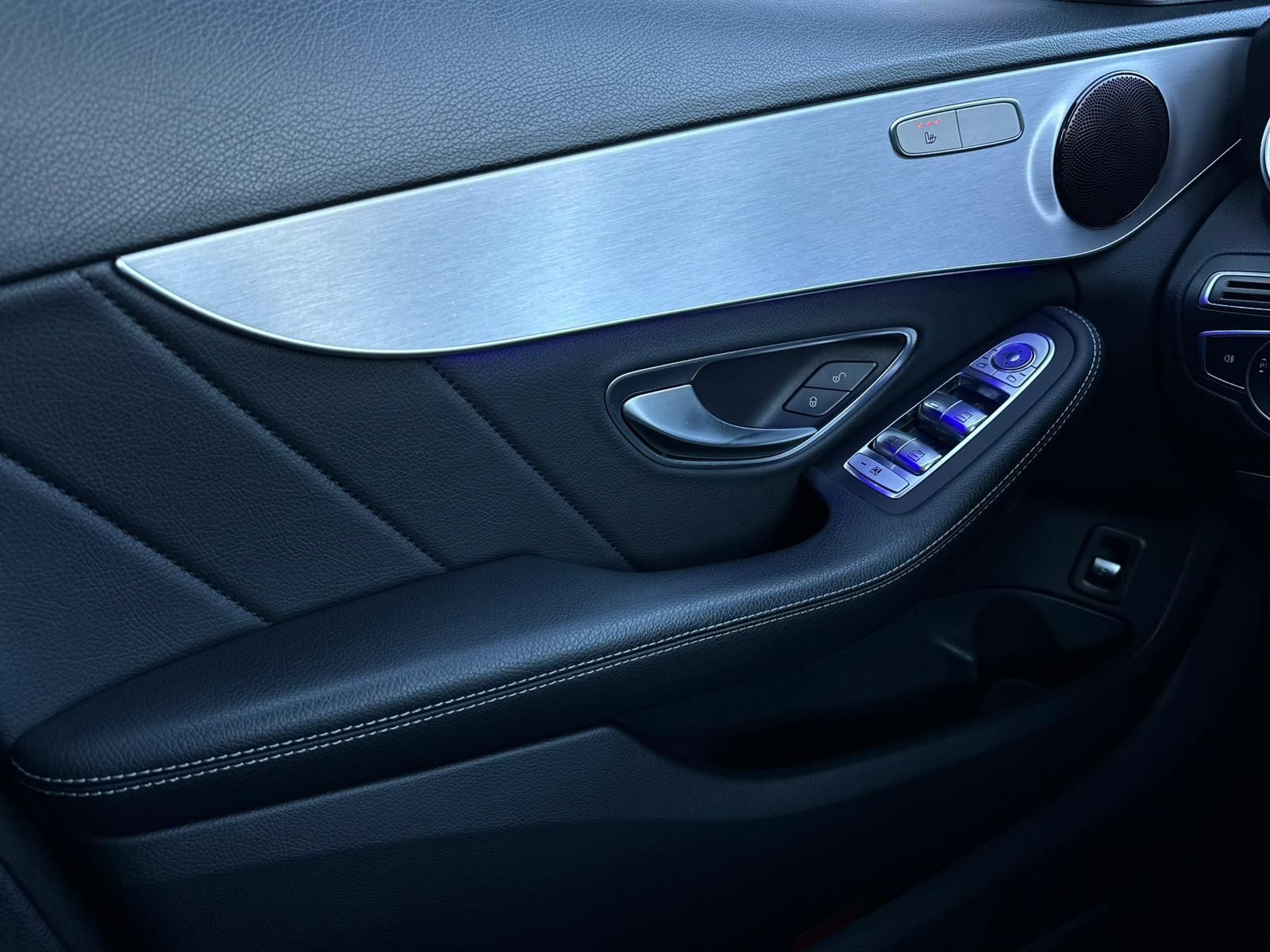 MERCEDES-BENZ C300d T 4 MATIC AMG NIGHT* LED#PANO#SHZ#NAVI# - Image 18