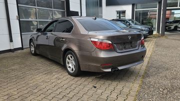 BMW 523 - 7