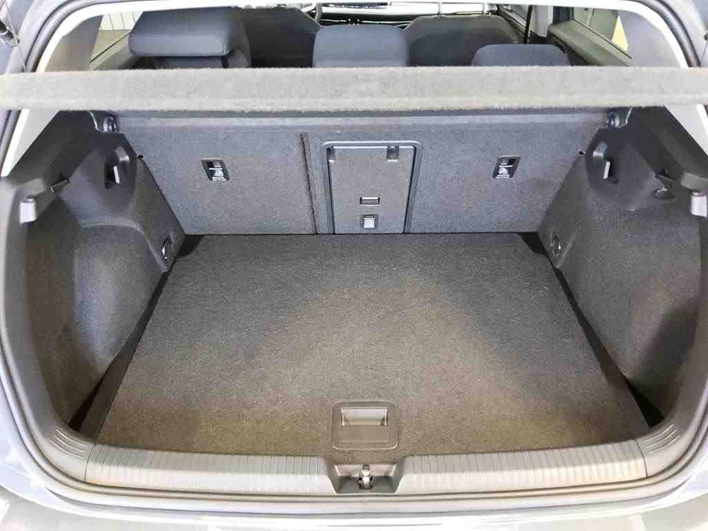 Volkswagen Golf - Bild 10
