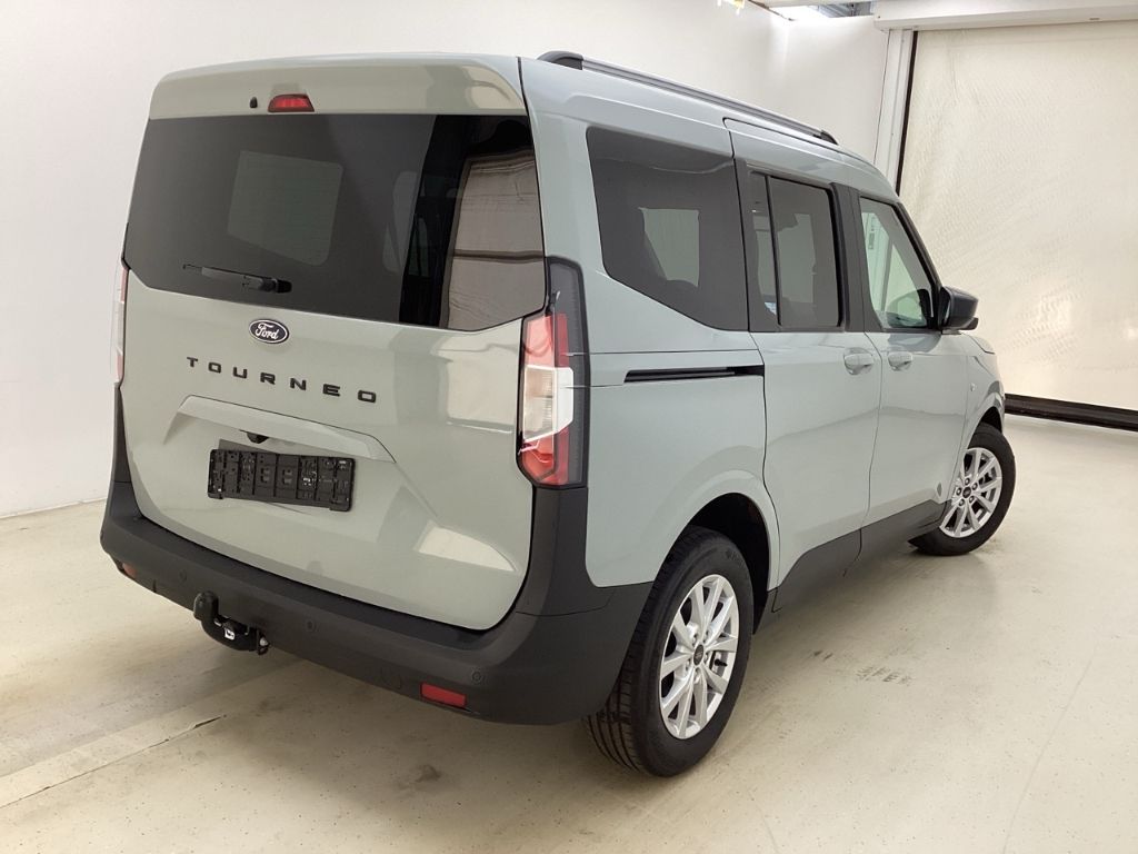 Fahrzeugabbildung Ford Tourneo Courier Titanium AHK SpurhalteASS DAB
