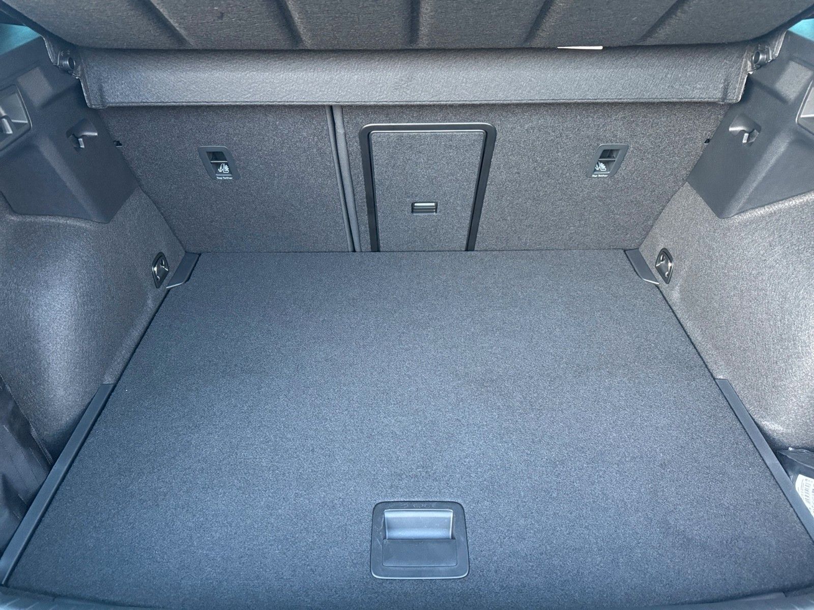 Fahrzeugabbildung CUPRA Formentor VZ 2.0 TSI 245 kW 4Drive