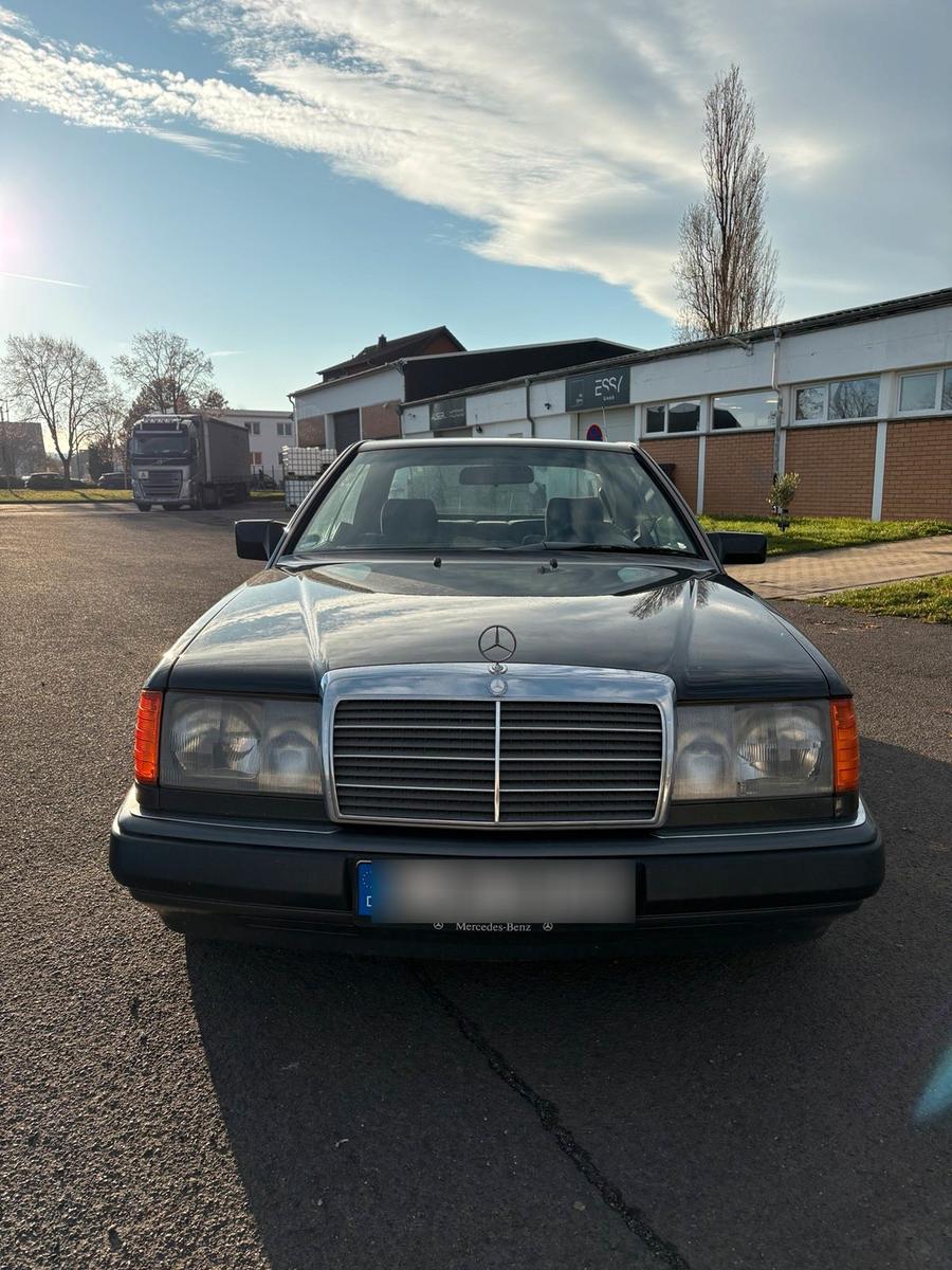 Mercedes-Benz CE 230