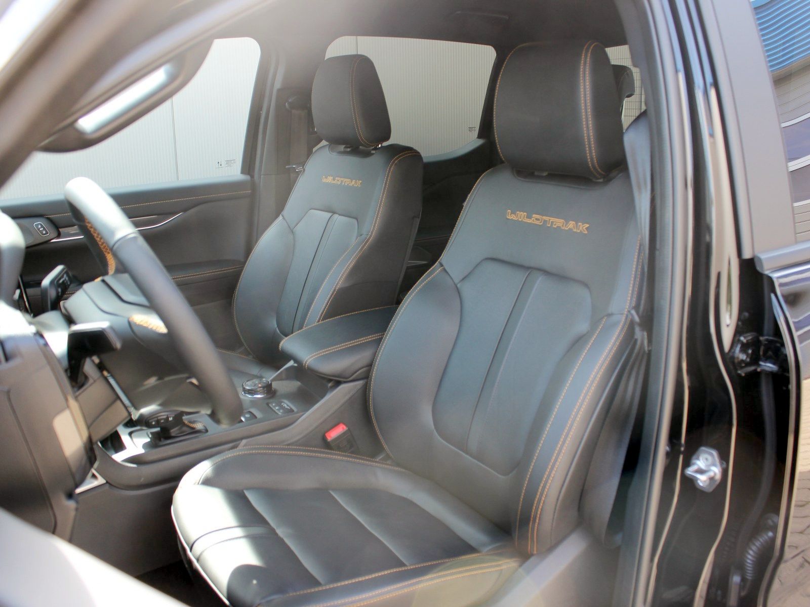 Fahrzeugabbildung Ford Ranger Wildtrak PHEV e-4WD Doppelkabine