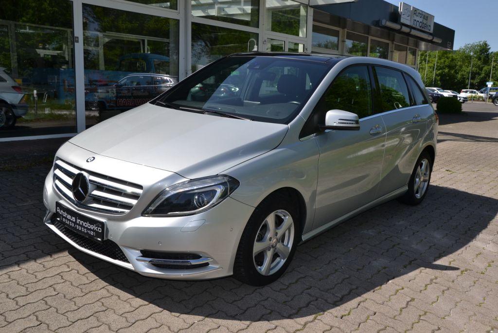 Mercedes-Benz B 220 CDI 7G-DCT*AHK*PANO*1 HAND*TOP