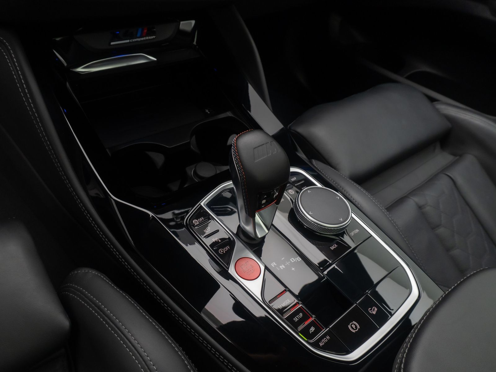 Fahrzeugabbildung BMW X4 M Competiton Panorama 360&deg;HUD DAB H/K 21Zoll