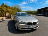 BMW 750Li xDrive High 4.4 V8 Executive - BMW 7 Series: 8
