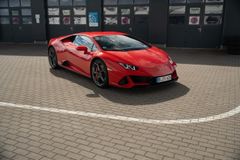 Fahrzeugabbildung Lamborghini Huracán EVO*LIFT*DAB*PDC*CAM*LDS*Mietkauf