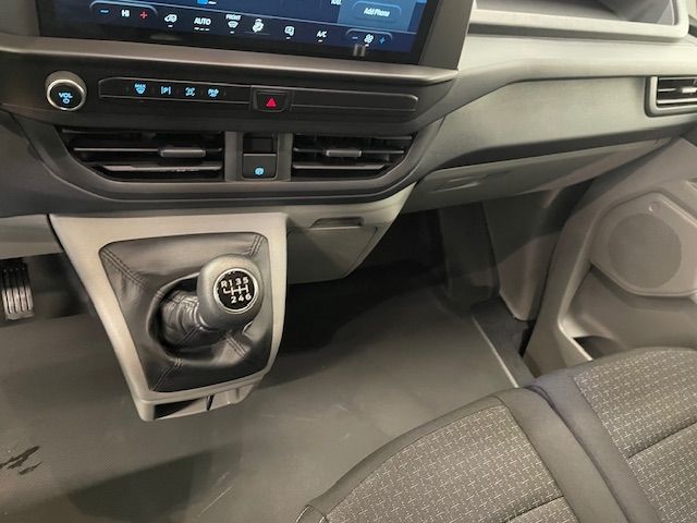 Fahrzeugabbildung Ford Transit Custom Navi Apple CarPlay Android Auto K