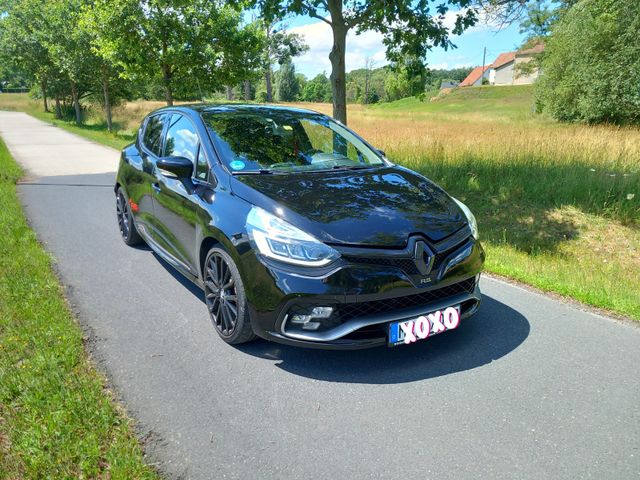 Renault Clio RS Trophy 220    