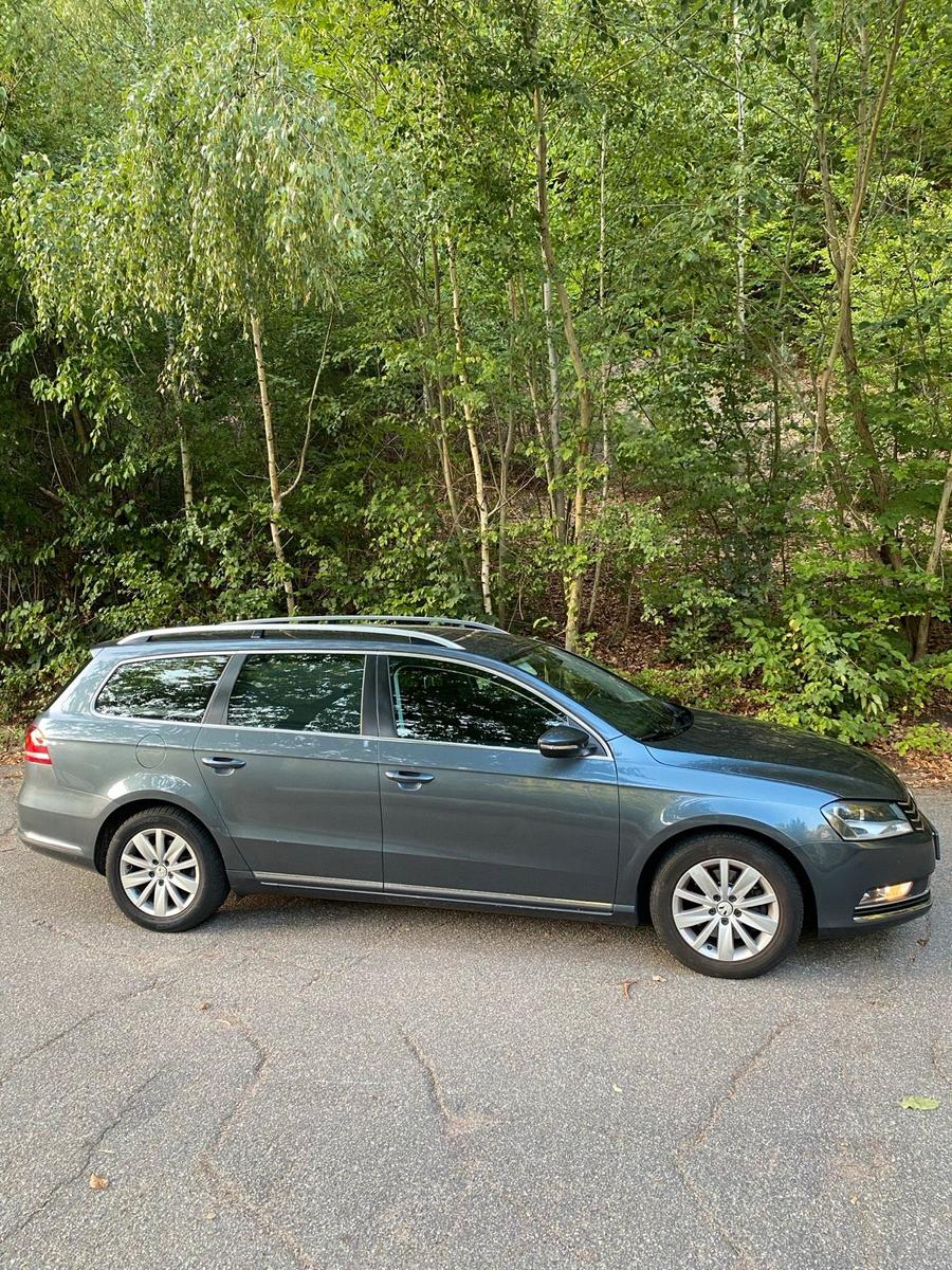 Volkswagen Passat 2012 — photo 5
