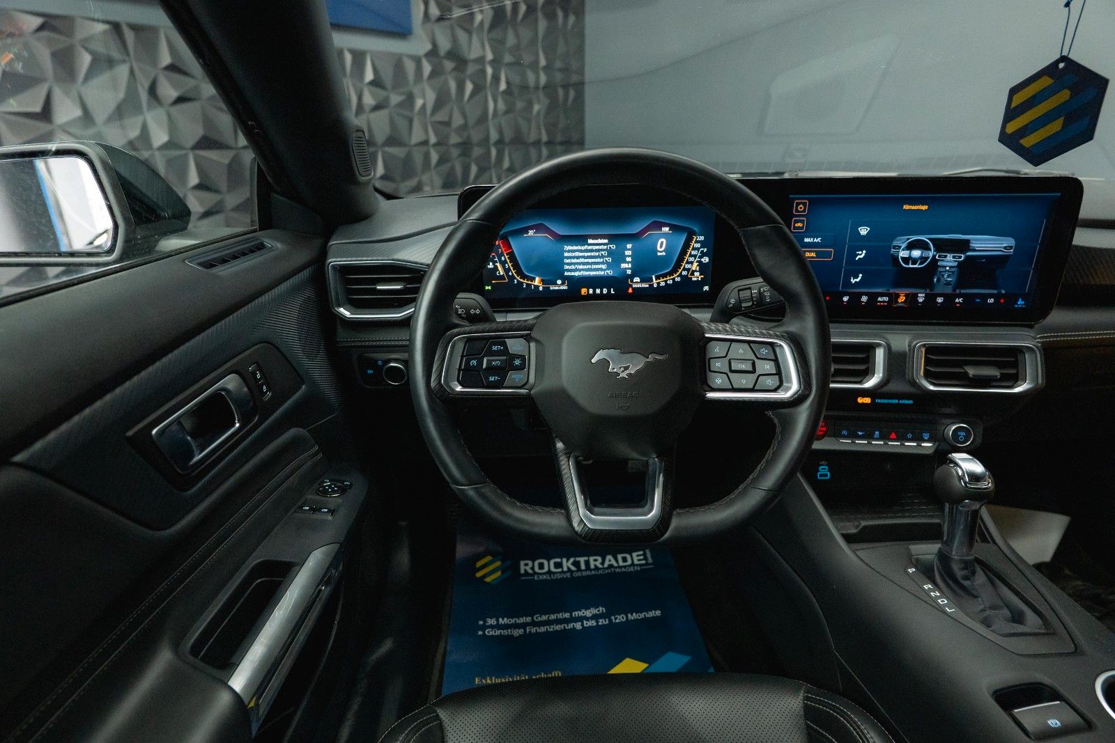 Fahrzeugabbildung Ford Mustang GT Coupe DARK HORSE PREMIUM MY2024 19%