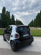 Smart ForTwo-Passion-Sitzhz-Tempo-Kurvenlicht-Navi - Smart Unfallwagen