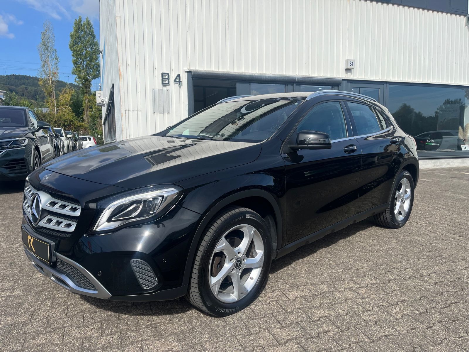 Mercedes-Benz GLA 180 Automatik-Navi-LED-PDC-Sportsitze – Bild 5