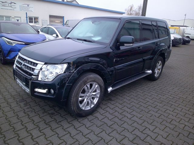 Mitsubishi Pajero 3.2 DI-D SUV-Star 4x4, Automatik