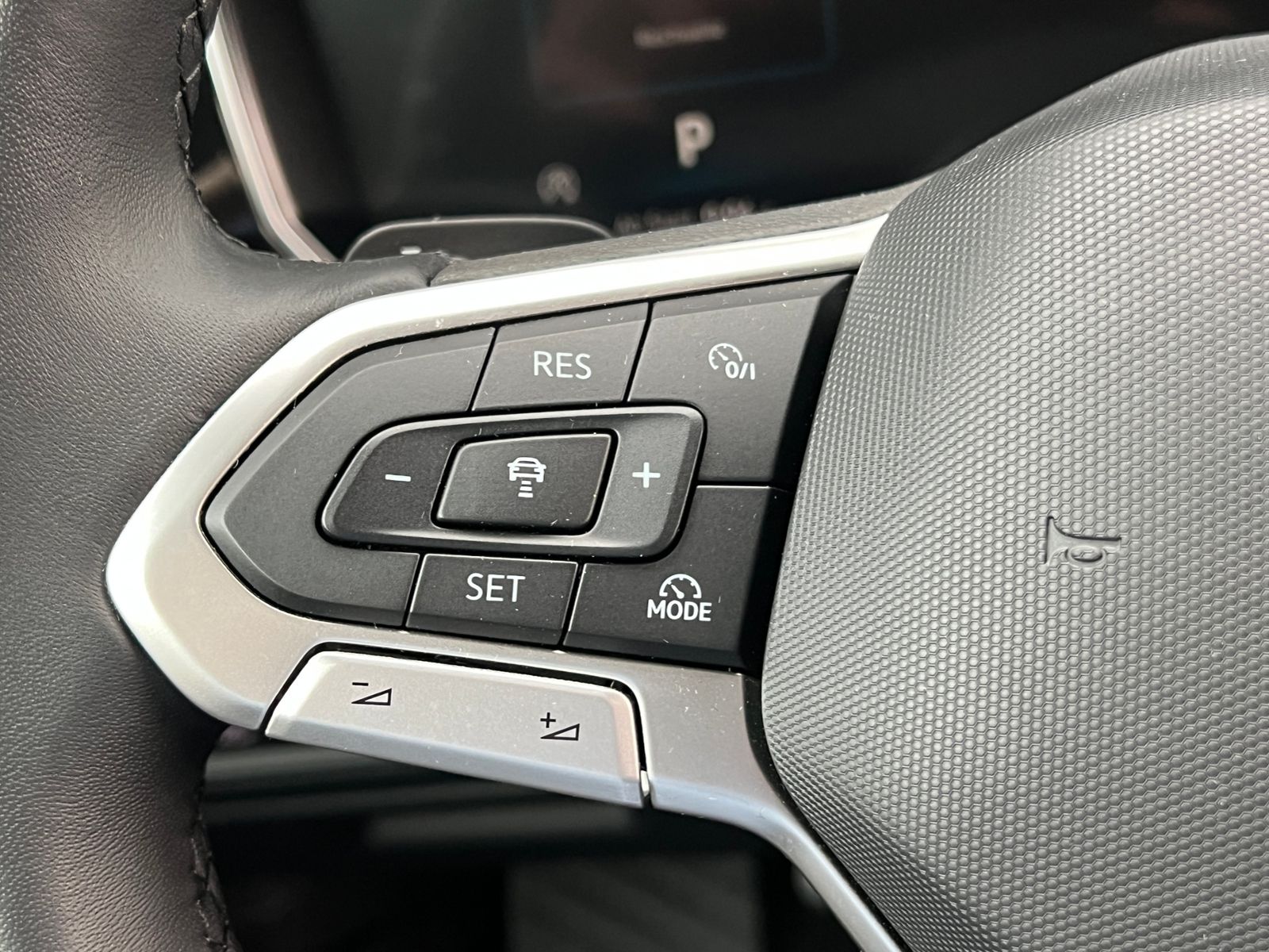 Fahrzeugabbildung Volkswagen Touareg 3.0 TDI 4Motion *AHK, Luftfederung, 19"-