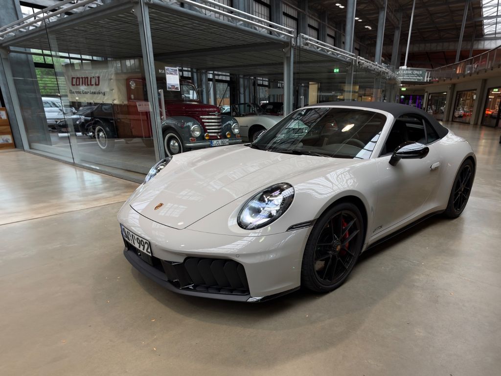 Image of Porsche 992