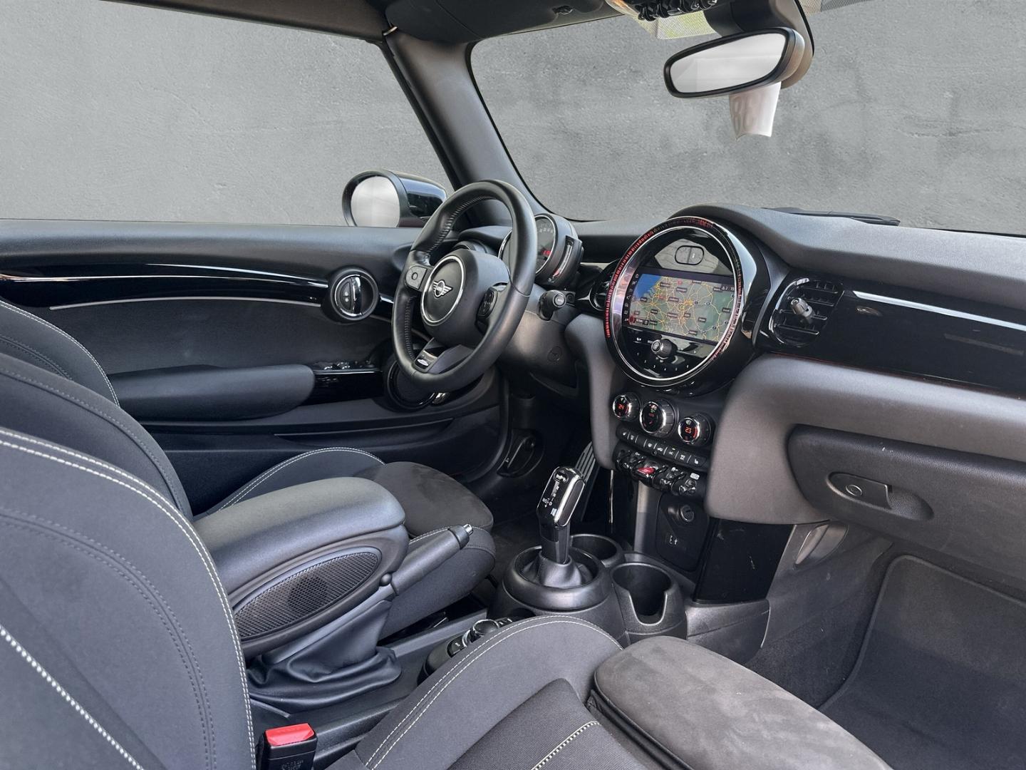 MINI Cooper S Cabrio JCW Navi LED Lenkradhzg. 17''
