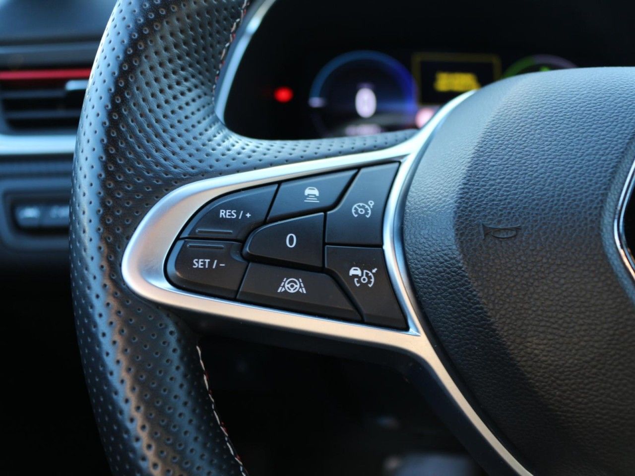 Fahrzeugabbildung Renault CAPTUR E-TECH 160 RS-Line