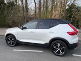 Volvo XC40 D4 AWD R Design Geartronic R Design Pano  - Volvo XC40 in Essen