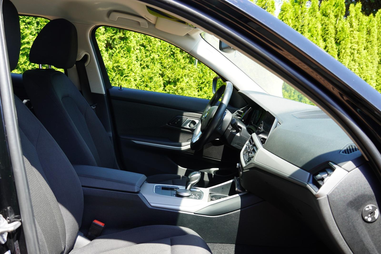 BMW 3 Series iA Touring Advantage Tempomat LED Navi DAB, миниатюра 29
