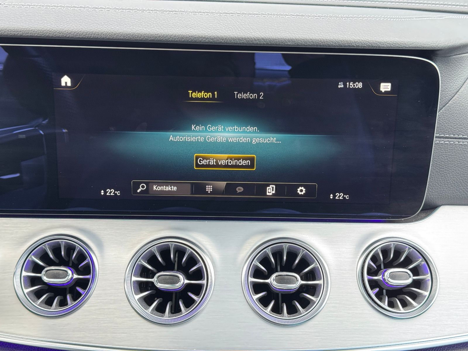 Fahrzeugabbildung Mercedes-Benz E 300 Coupe 9G 2X AMG LINE PANORAMA MBUX 20 ZOLL