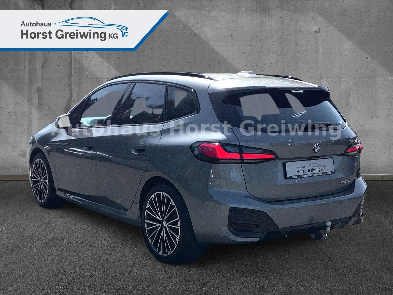 BMW 220i M-Sport,Panor.,AHK,Kamera,Ada.LED,DrivingA imagem 3